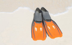 leaving flippers in sun