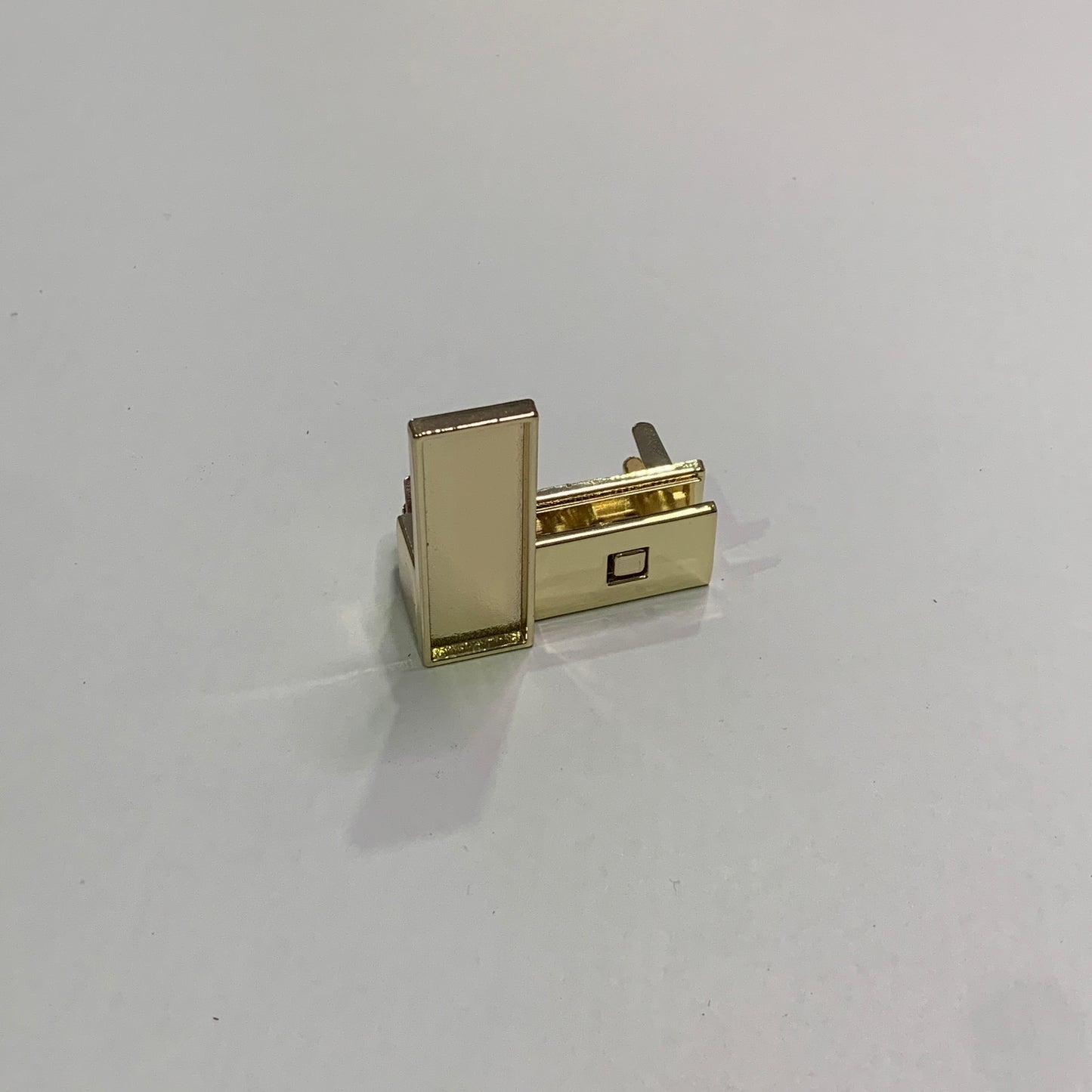 43mm x 15mm Stick Leather Rectangular Twist Lock - Crafune