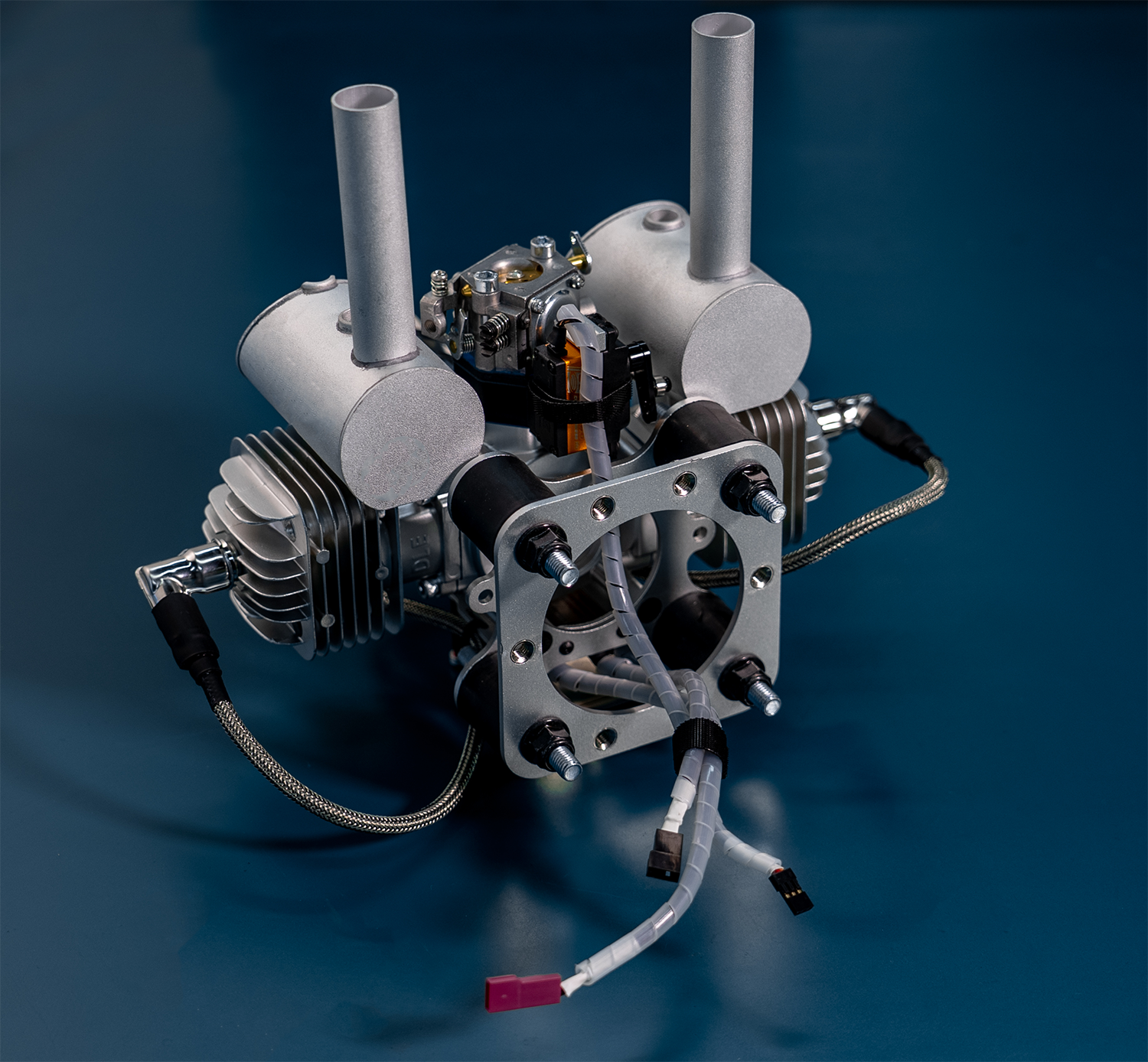 DLE60 Pro 60cc Twin Gas Engine + Savox Servo + Mounting Plates