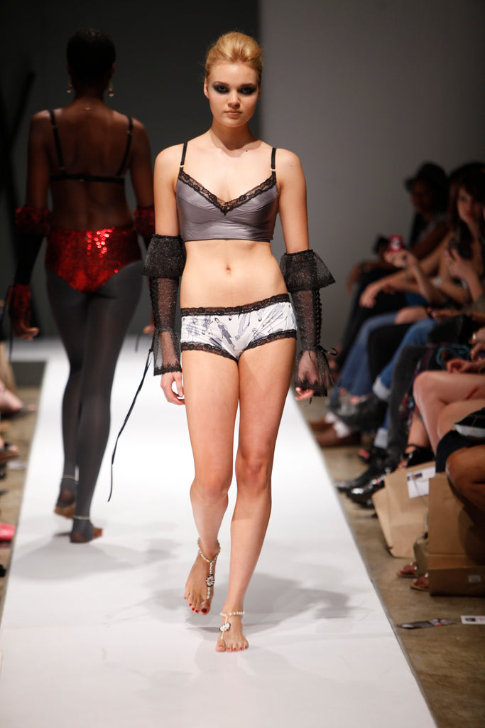 safw 2011 fashion lingerie