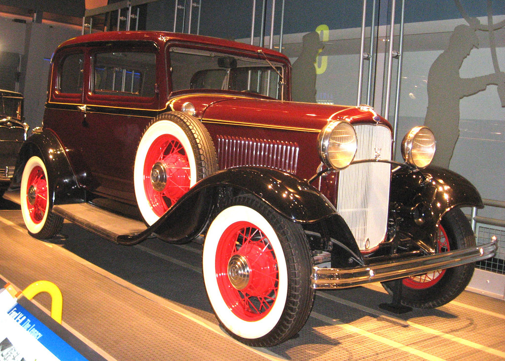 Ford 1932 Model 18