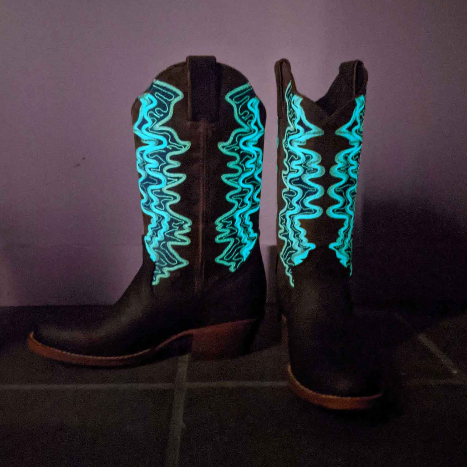 dark ranch boots