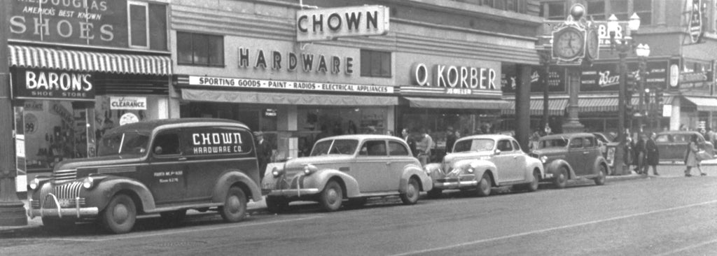 Chown Hardware on 4th Avenue in the 1930s. -- Anne Ashley (Chown Hardware)
