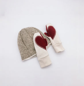 Whistler Hat & Ariel Mittens Set - PV657 & PV658 (Set)