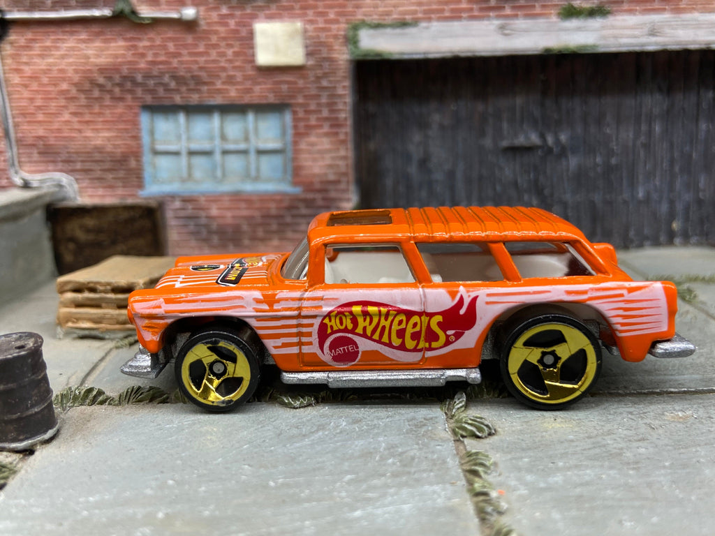 Kinderdag Onbeleefd Continu Loose Hot Wheels 1955 Chevy Nomad Dressed in Hot Wheels Orange and Whi |  Muncle Mikes