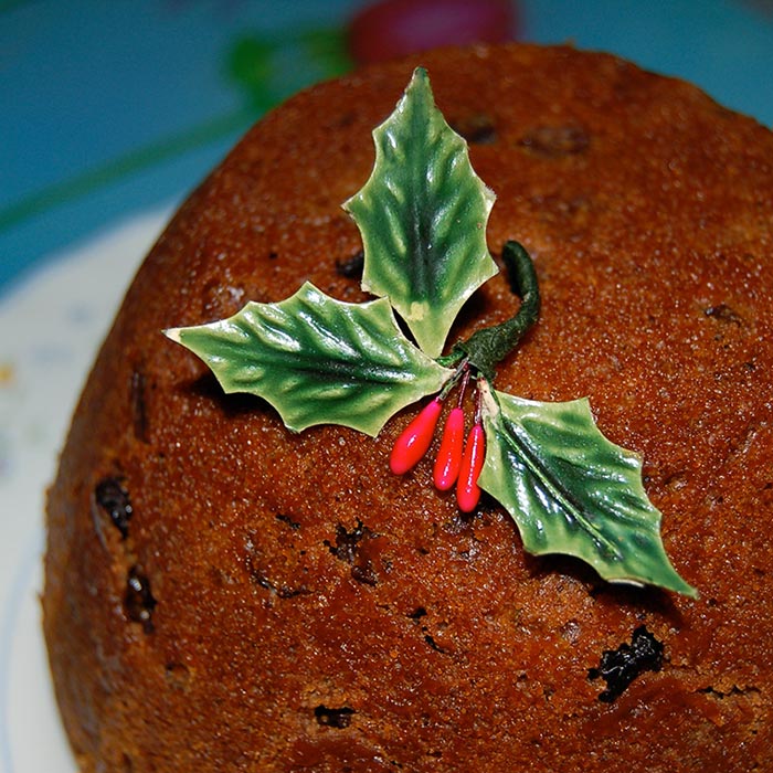 Quick and easy Christmas pudding with silver Christmas coins.