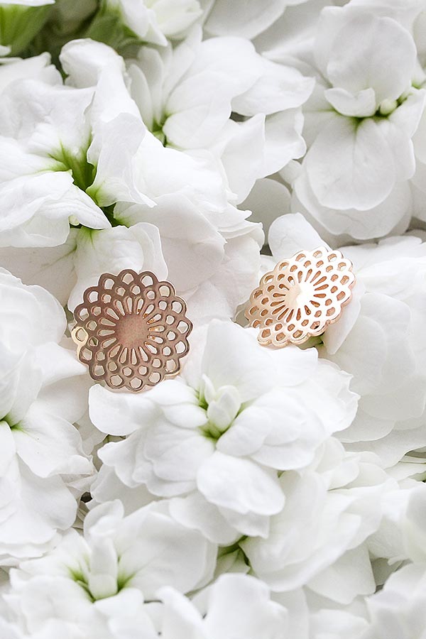 Solid gold earrings: dahlia flower earrings made in solid 14ct gold. Jewellery Australia online store.
