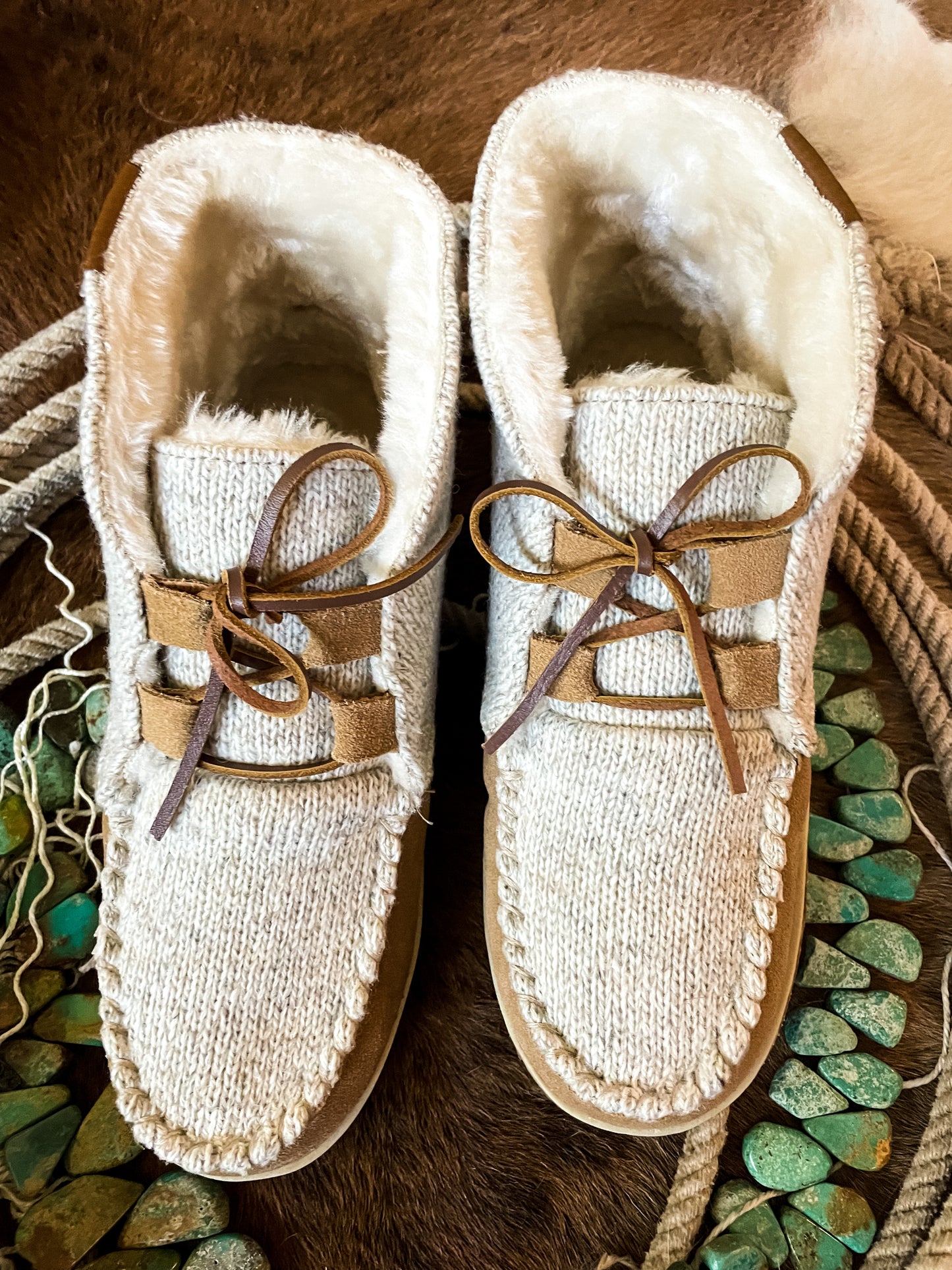 Minnetonka Torrey Tan Wool & Suede Bootie
