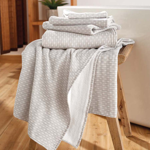 Uchino Wicker Bath Towels