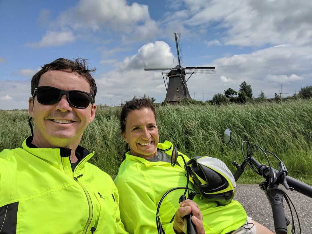 Dutch windmills by Cruzbike Q45 touring bicycle