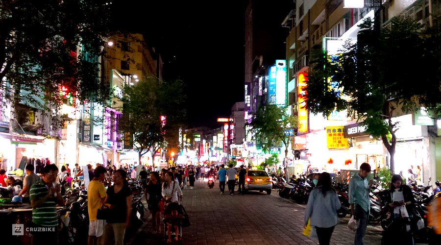 Taiwan-09-Night-market
