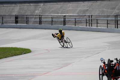 trike velodrome race 400