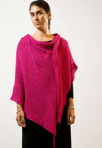 handwoven_fuscia_wrap_made by women_mexico_san miguel_natural fibers_