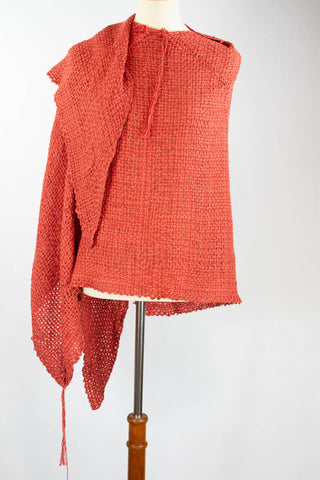 red_wrap_handwoven_made by women_mexico_san miguel_weaving_