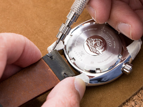  How to install Leather Watch Bands step 3 by Strapcode