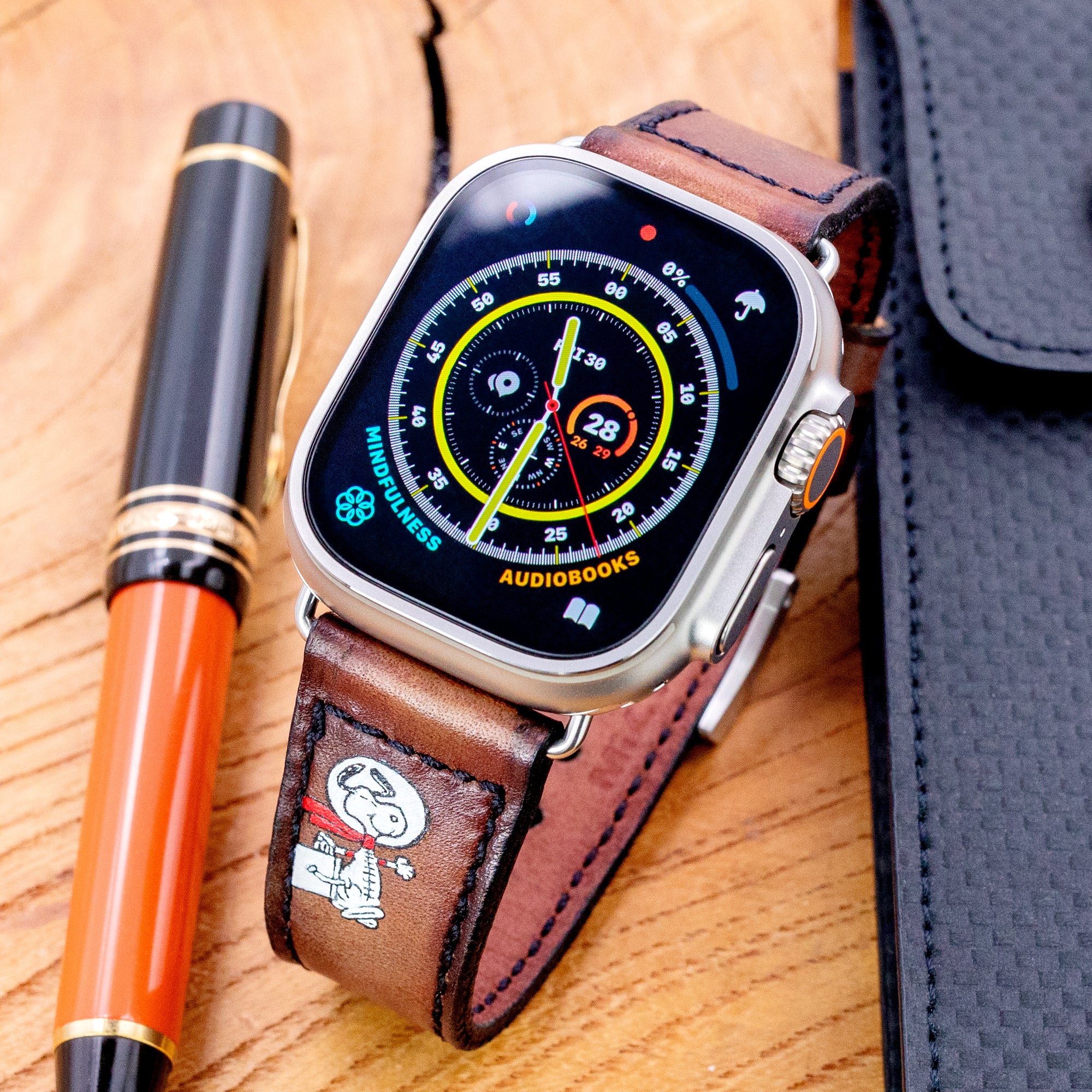 24mm Dark Brown Handmade Apple watch Quick Release Leather Watch Strap Minimalist Snoopy Strapcode Watch Bands