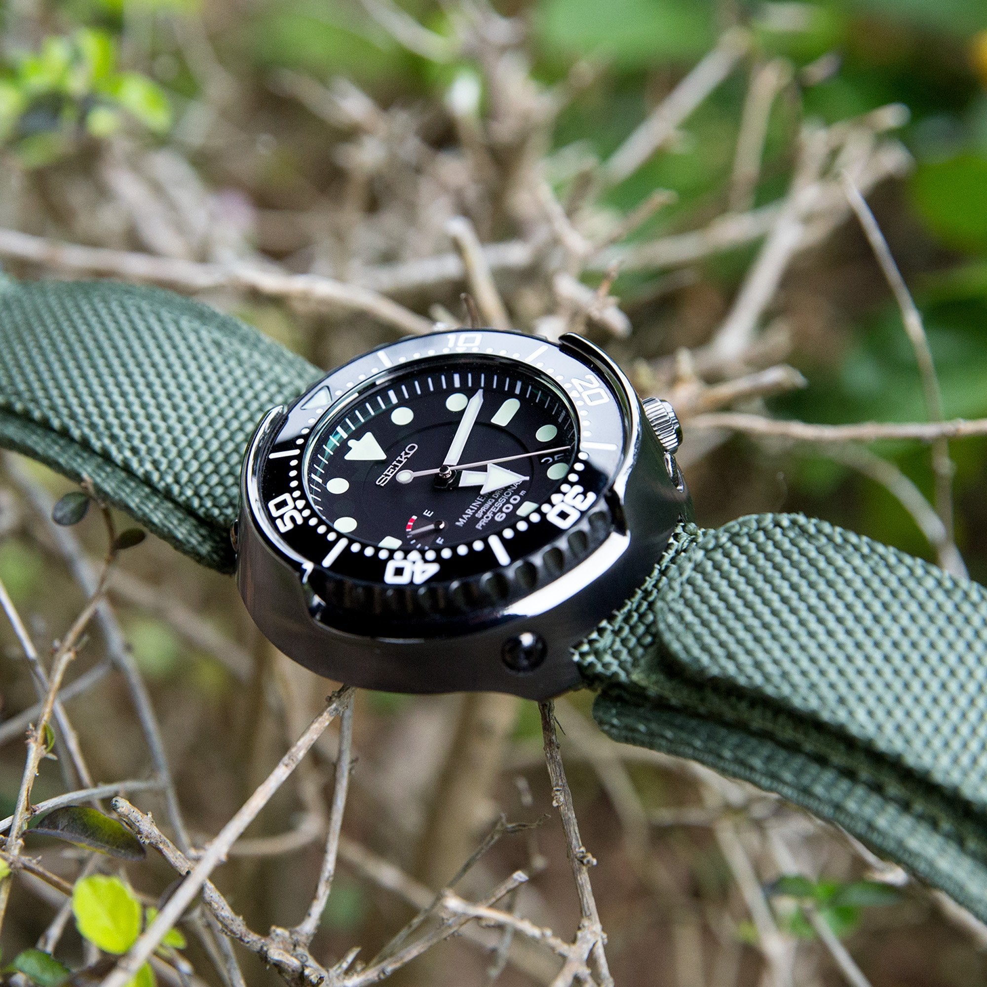 22mm MiLTAT Honeycomb Military Green Nylon Velcro Fastener Watch Strap Brushed Stainless Buckle Strapcode Watch Bands