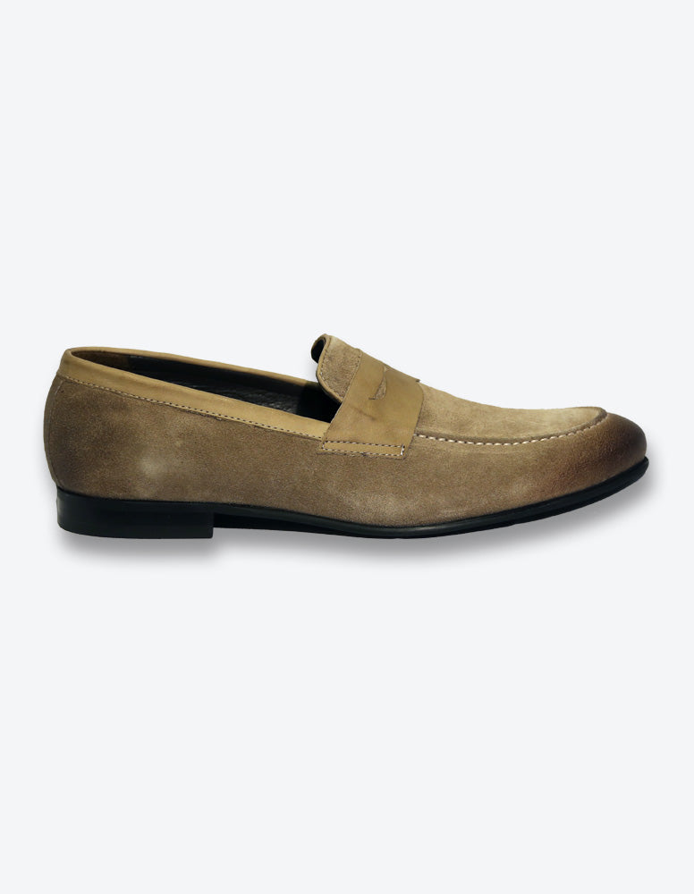 beige loafers mens