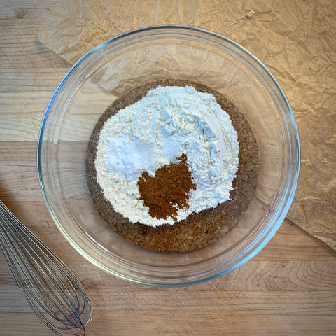 Picture of Flour Mixture in a Glass Bowl to Make Jazzy oatmeal cookies