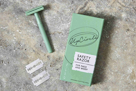 using a safety razor