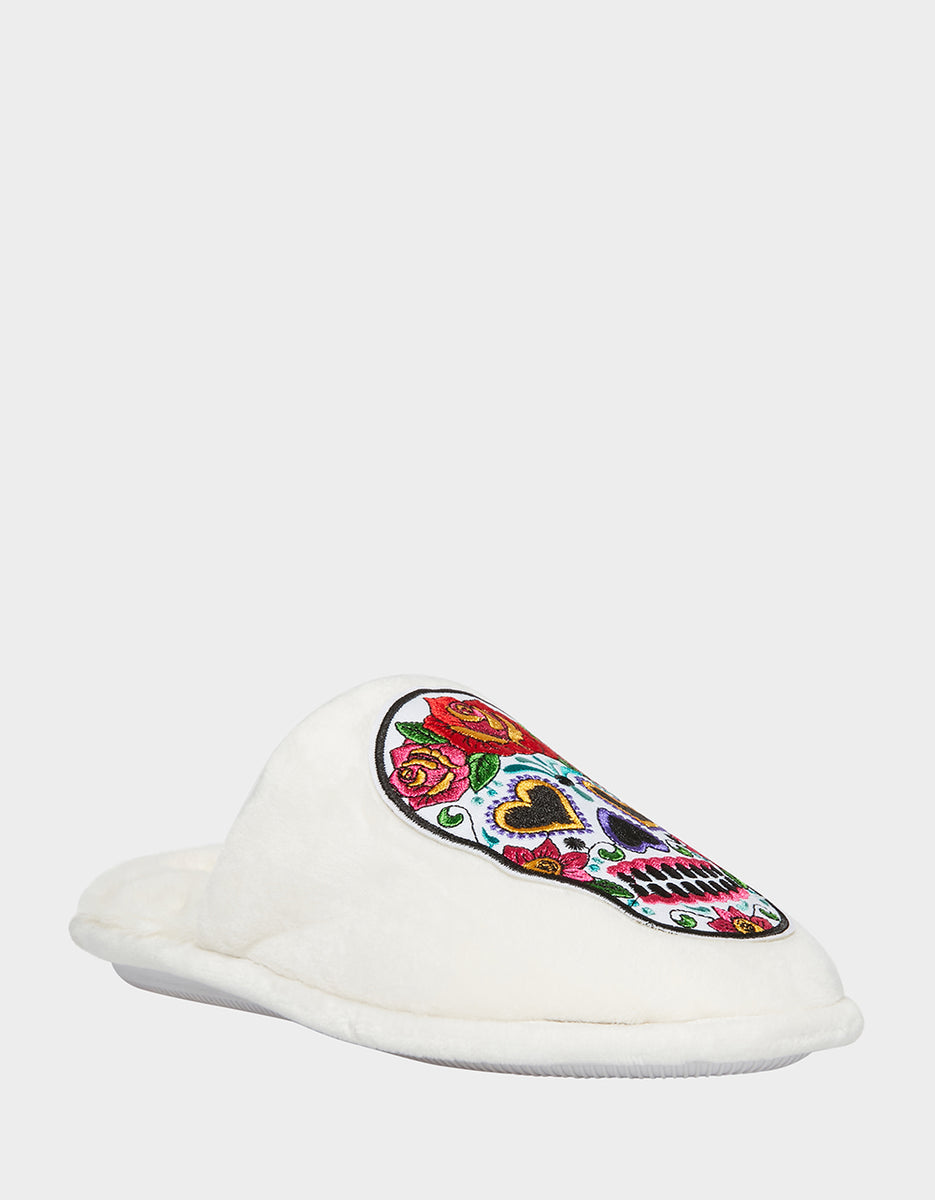 betsey johnson house slippers