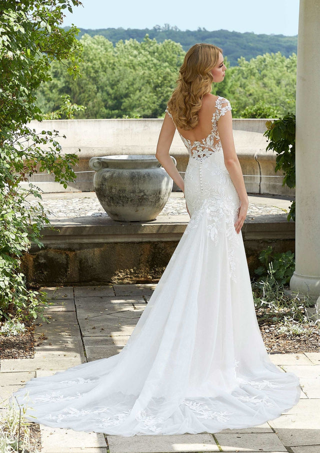 products/BlubyMoriLeeDaisyWeddingDress3.jpg