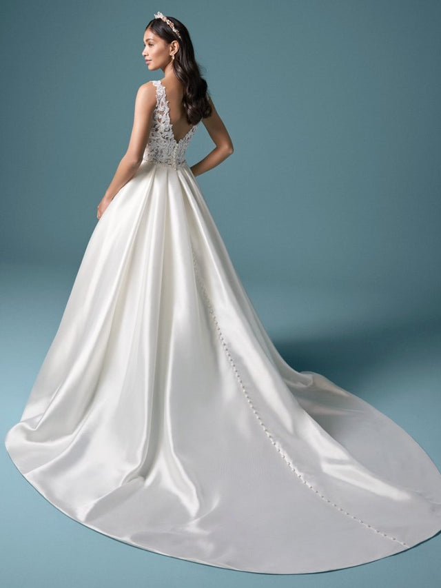 products/Maggie-Sottero-Sonnet-20MS602-Back-SCH.jpg