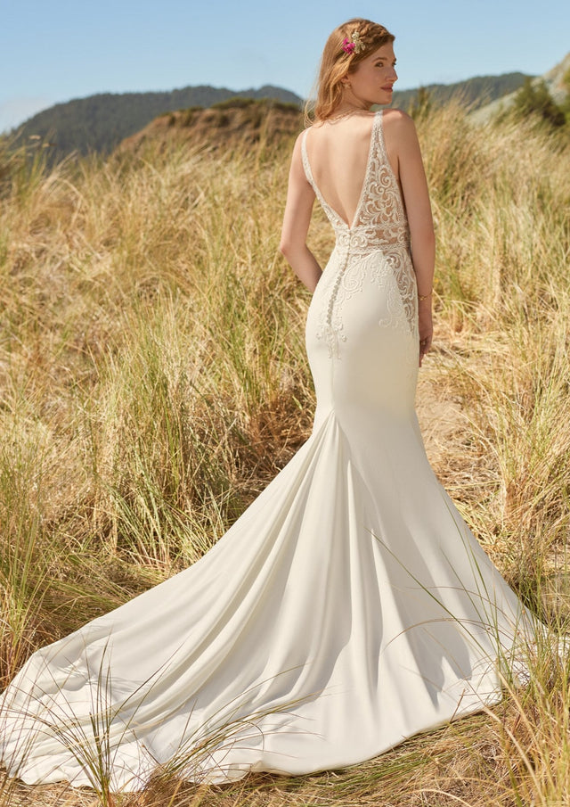 products/Rebecca-Ingram-Calista-Fit-and-Flare-Wedding-Gown-22RK588A01-Alt3-IV.jpg