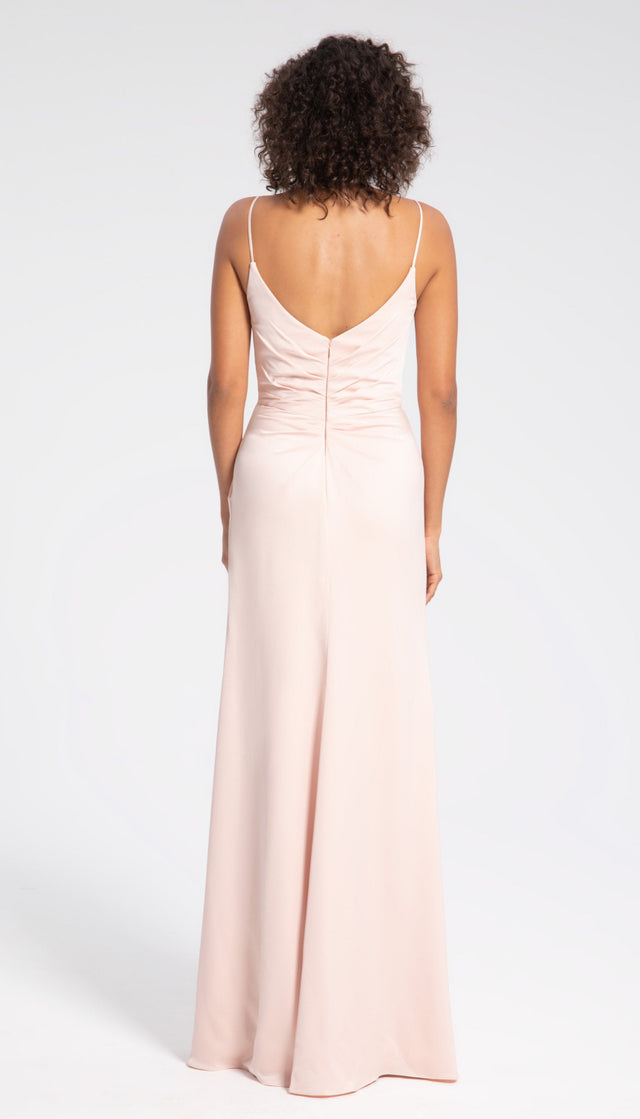 products/hayley-paige-occasions-bridesmaids-spring-2022-style-52212_01.jpg