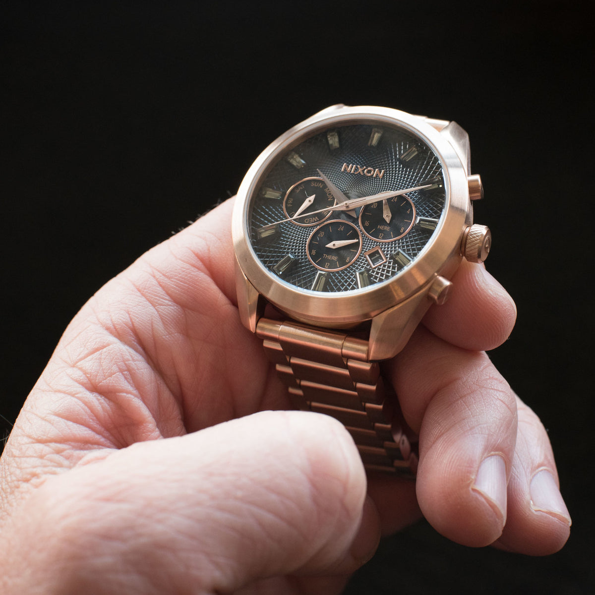 新品入荷 NIXON WATHCH 時計 BULLET CHRONO GUNMETAL 腕時計 通勤 通学 プレゼント
