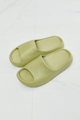 Cozy Sage Sandals [ONLINE EXCLUSIVE]