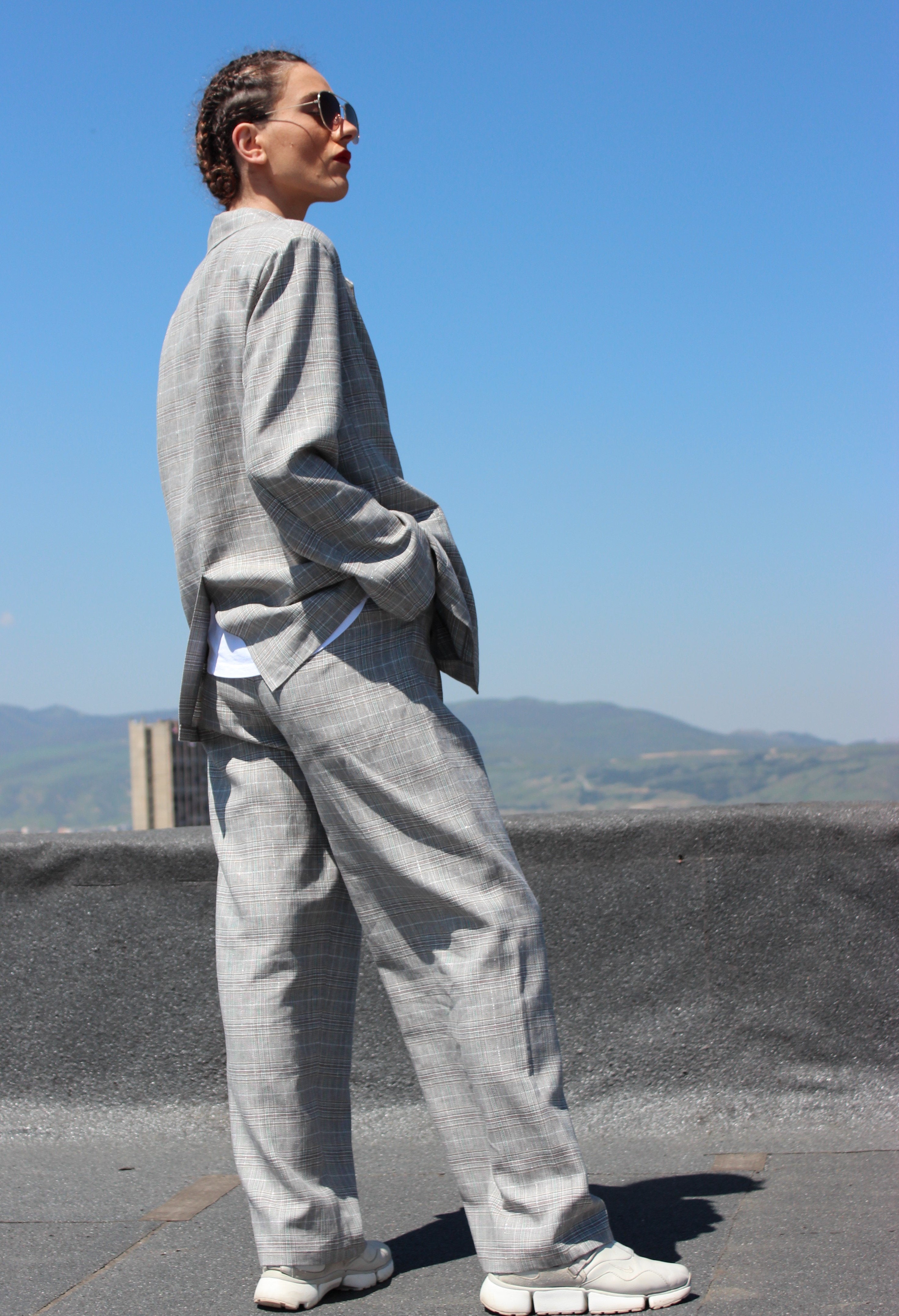 Sustainable linen double breasted oversized check blazer