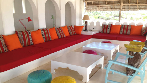 Safari Journal / Blog by Safari Fusion | Colour crush / red | East African coastal style outdoor livingroom, interiors by Idea Kenya