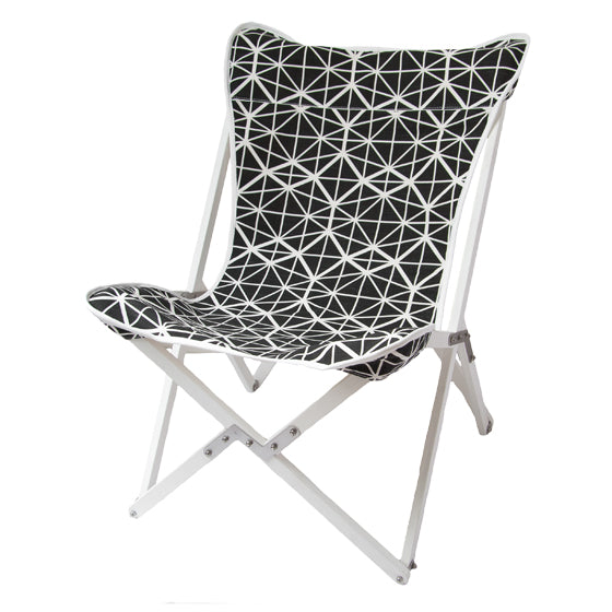 Safari Journal / Blog by Safari Fusion | Colour crush / black and white | Tripolina Chair (facet) by Safari Fusion | Image © Safari Fusion