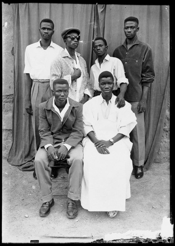 ari Journal / Blog by Safari Fusion | Photographer Seydou Keïta | Vintage photographic art from Bamako, Mali | Image © Seydou Keïta