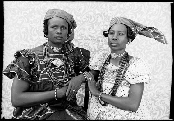ari Journal / Blog by Safari Fusion | Photographer Seydou Keïta | Vintage photographic art from Bamako, Mali | Image © Seydou Keïta