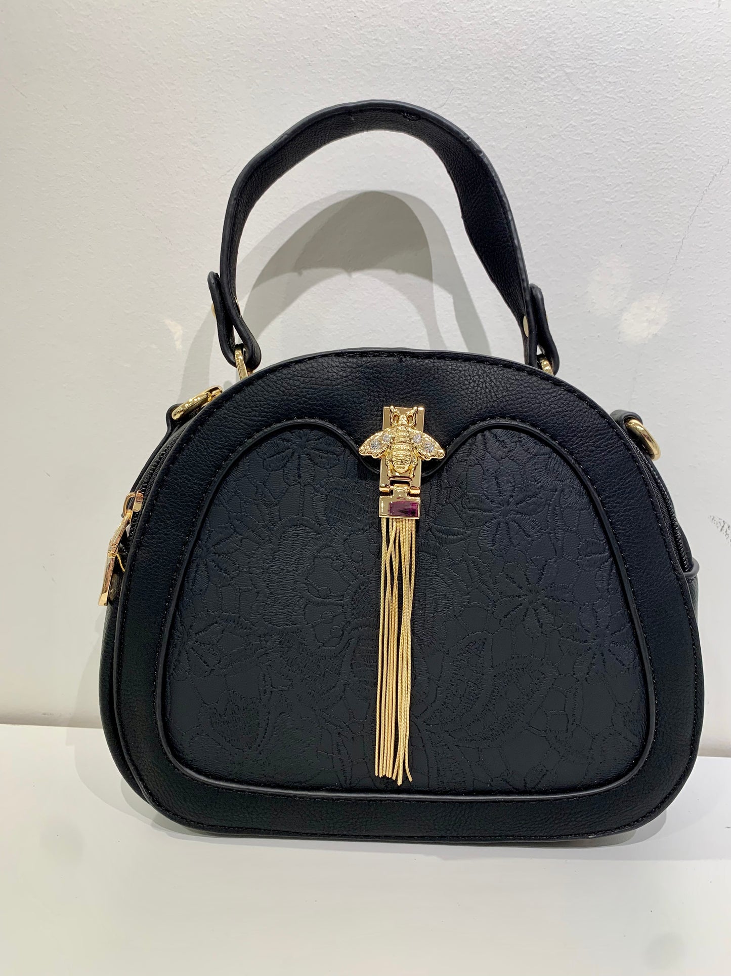 Black tote/clutch with bee on front