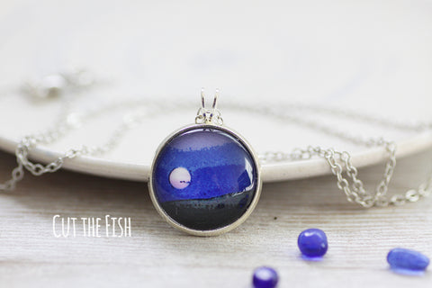 Full Moon Necklace Small