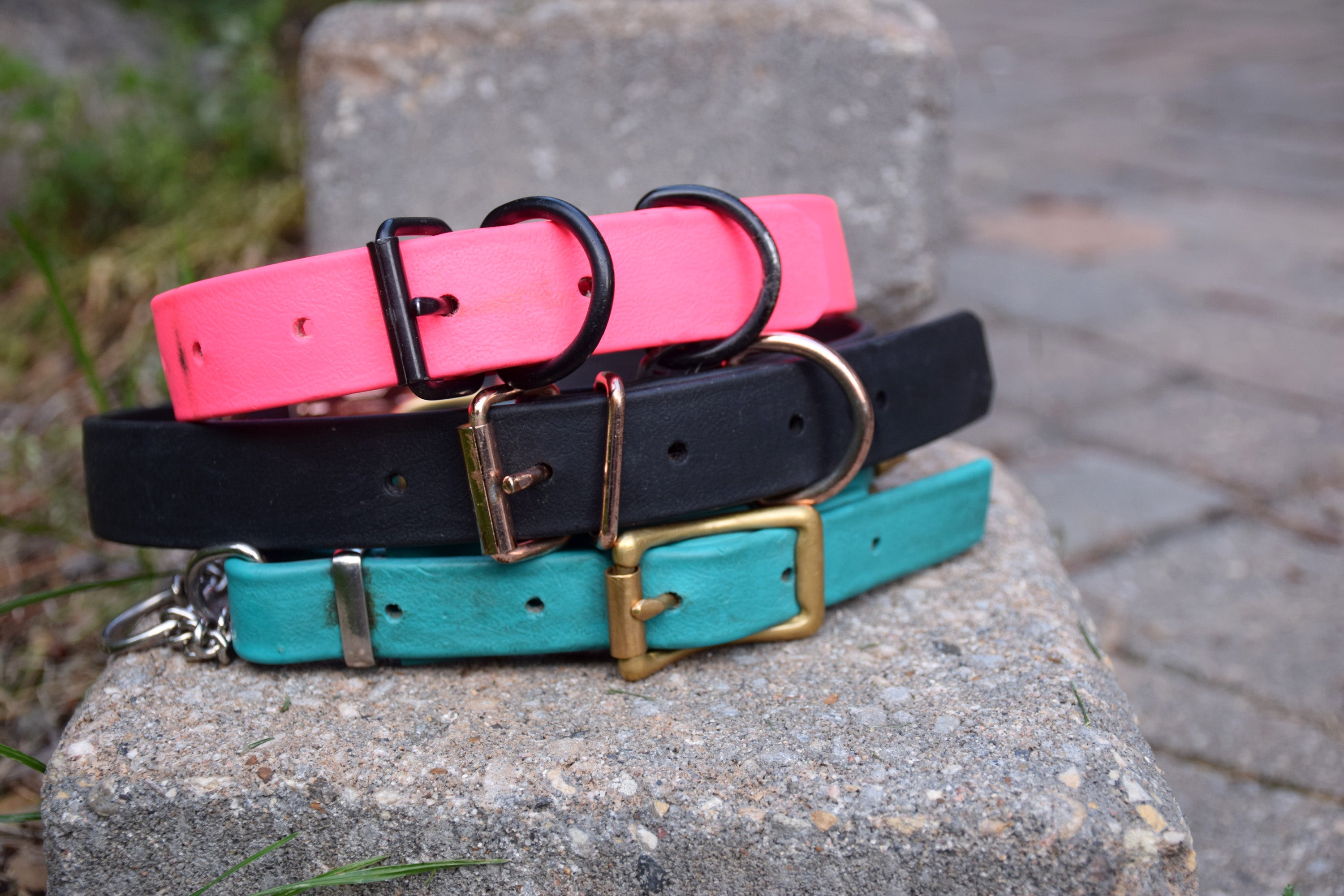 DogDog Goose - Handmade Collars and Accessories Made in Canada