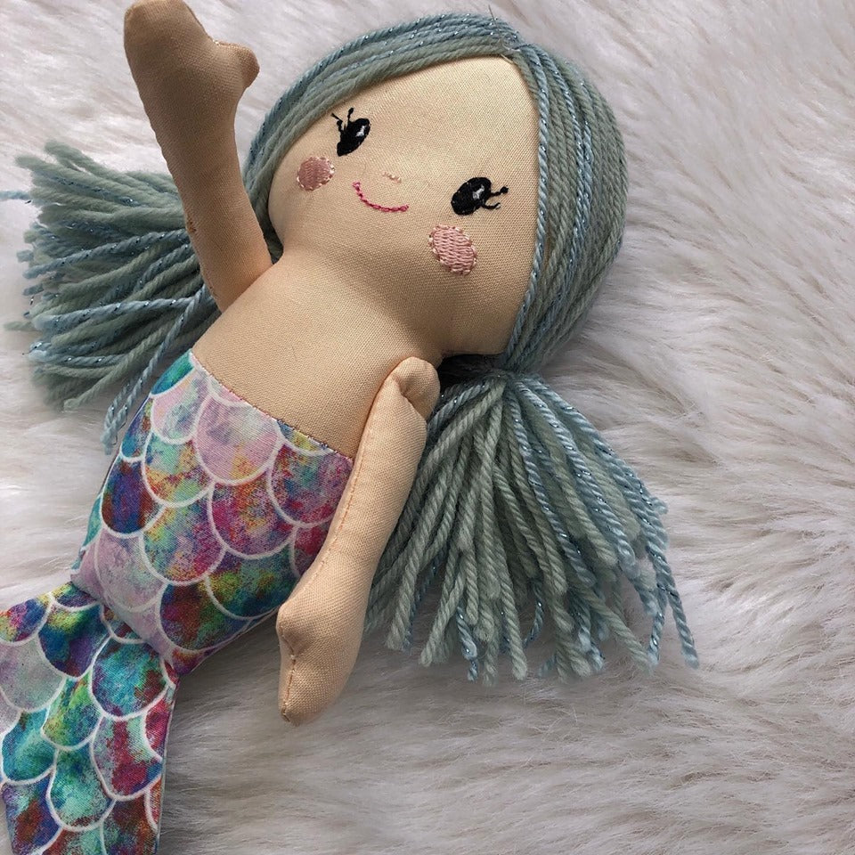 dolls with yarn hair