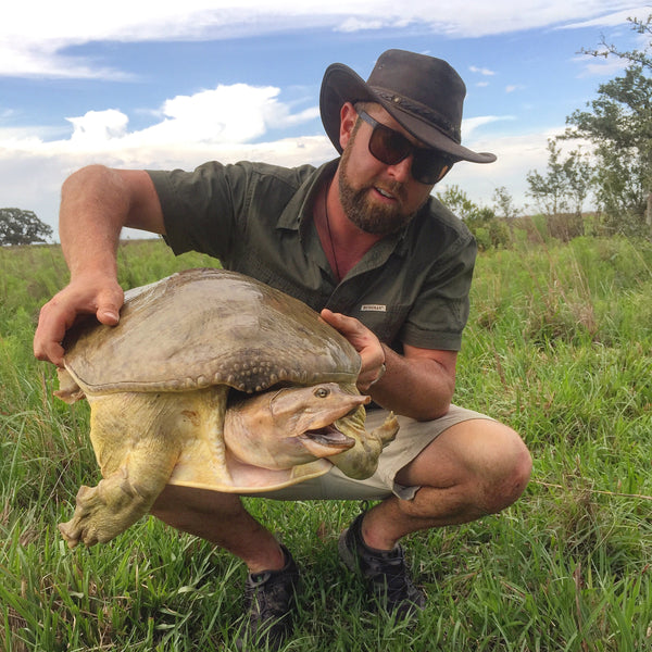 Forrest Galante holding a tortoise 