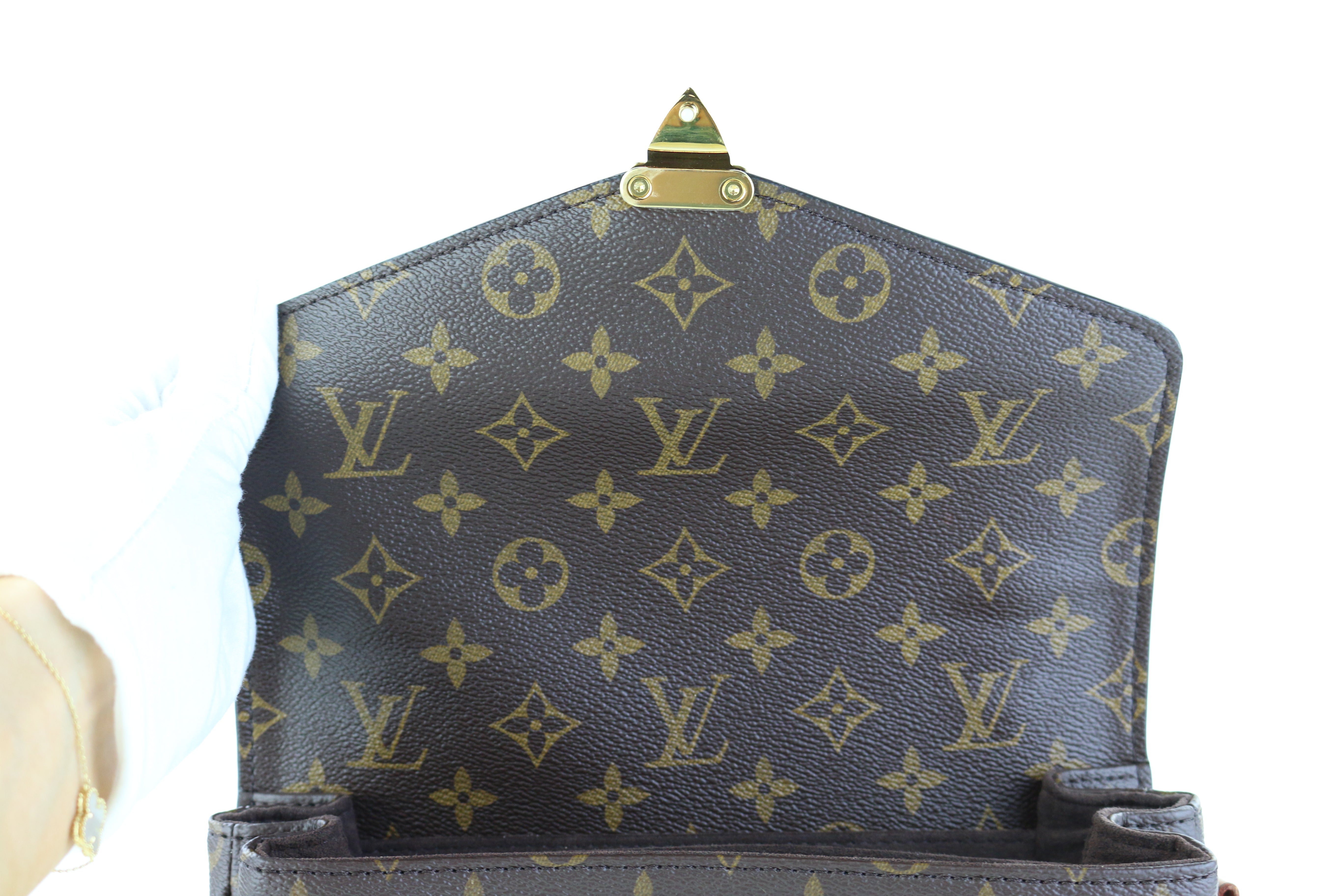 Monogram Pochette Metis