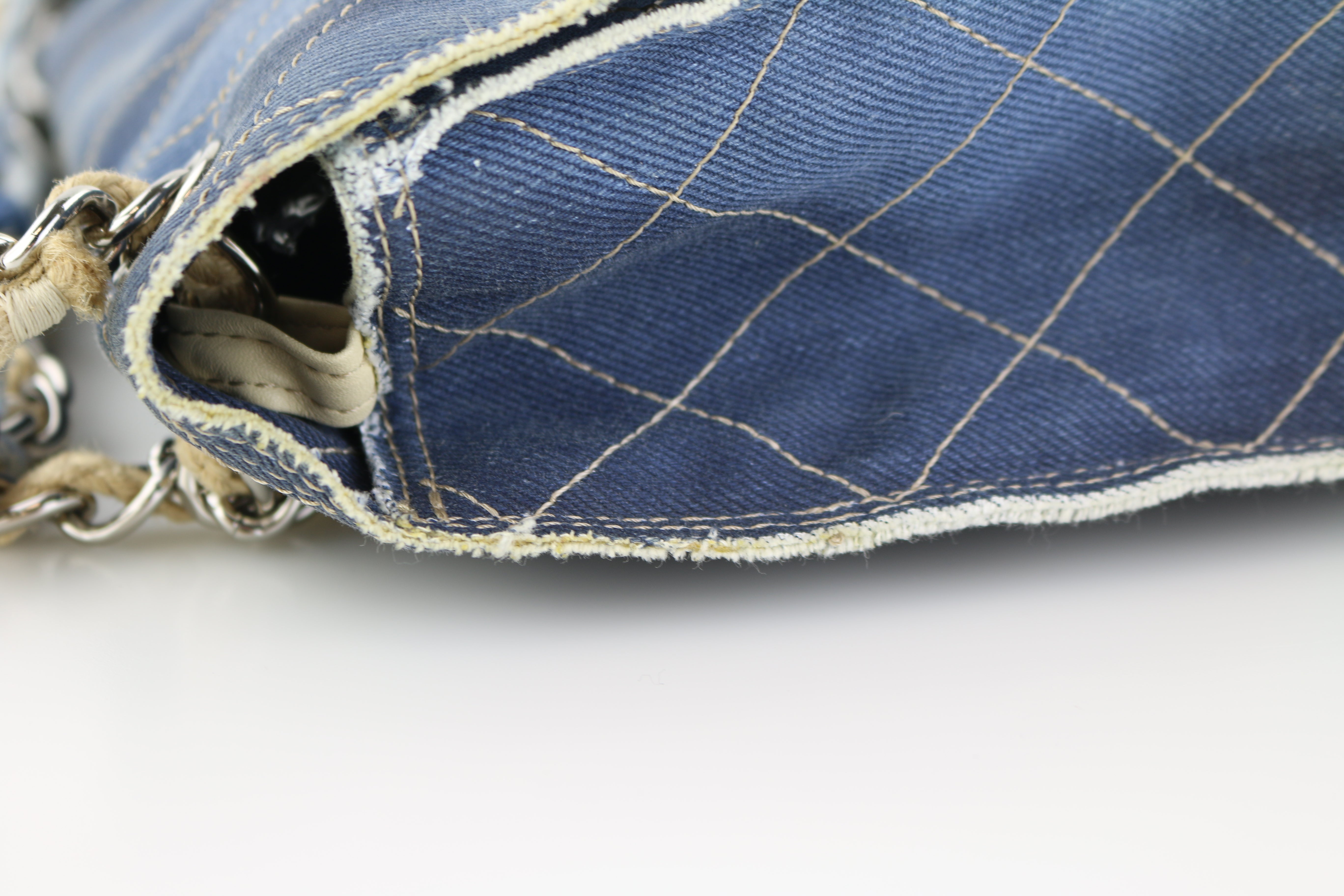 Denim/Pom Pom Jumbo