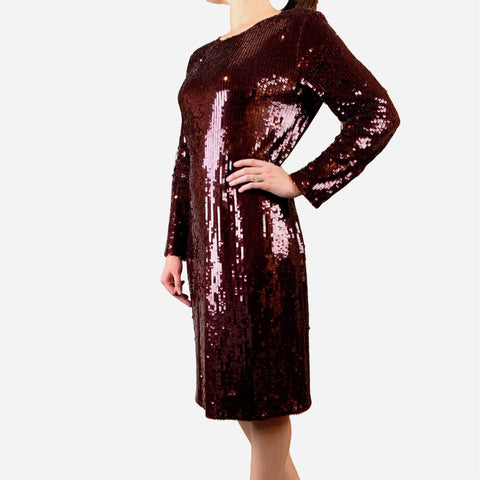 https://trendful.com/products/givenchy-burgundy-sequined-embellished-long-sleeve-dress?_pos=1&_sid=fcd938b28&_ss=r