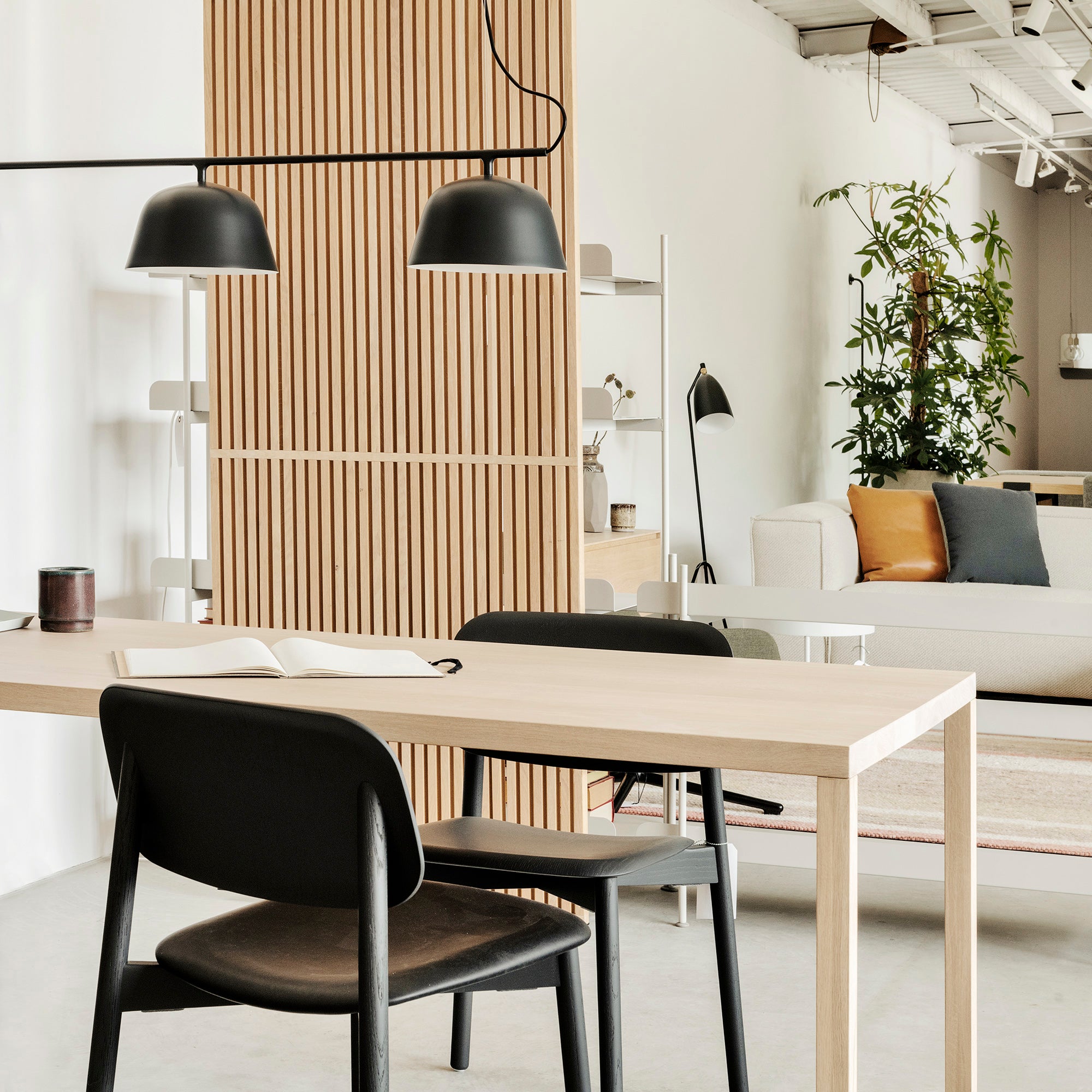 Rand Accommodatie kruis Houten scheidingswand op kantoor | Privacy en rustig werken
