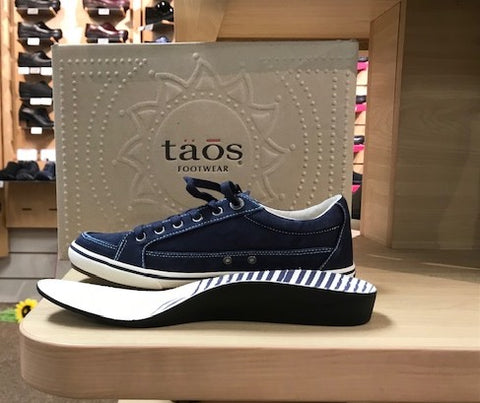 Taos Canvas Shoe