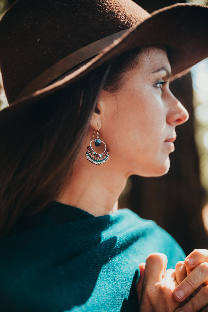 boho fall outfit inspo teal and labradorite earrings