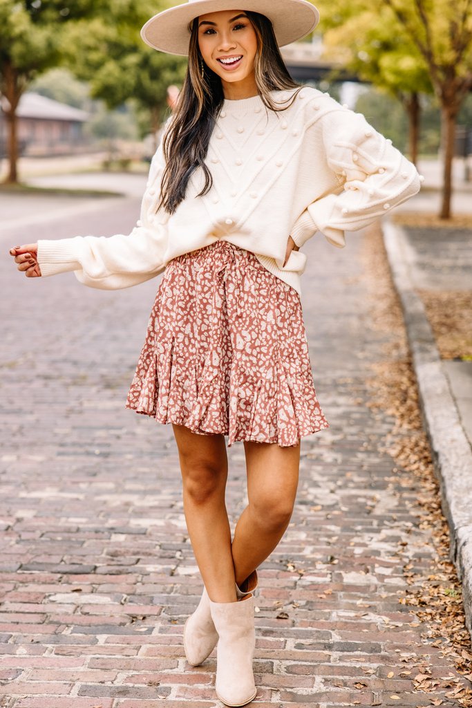 Sweater Outfitting: How to Style Your Favorite Skirts with Sweaters – Shop  The Mint