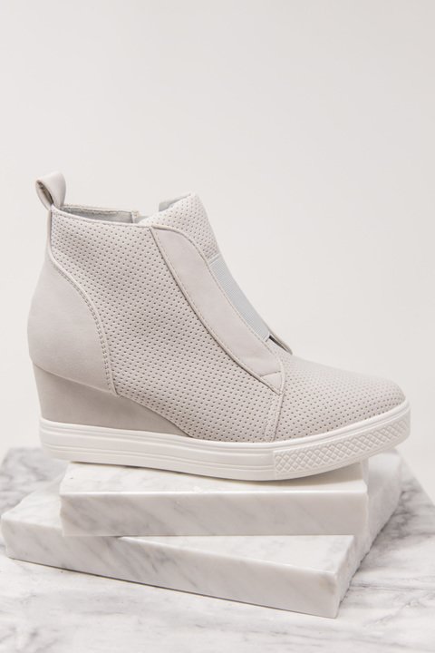 trendy wedge sneakers