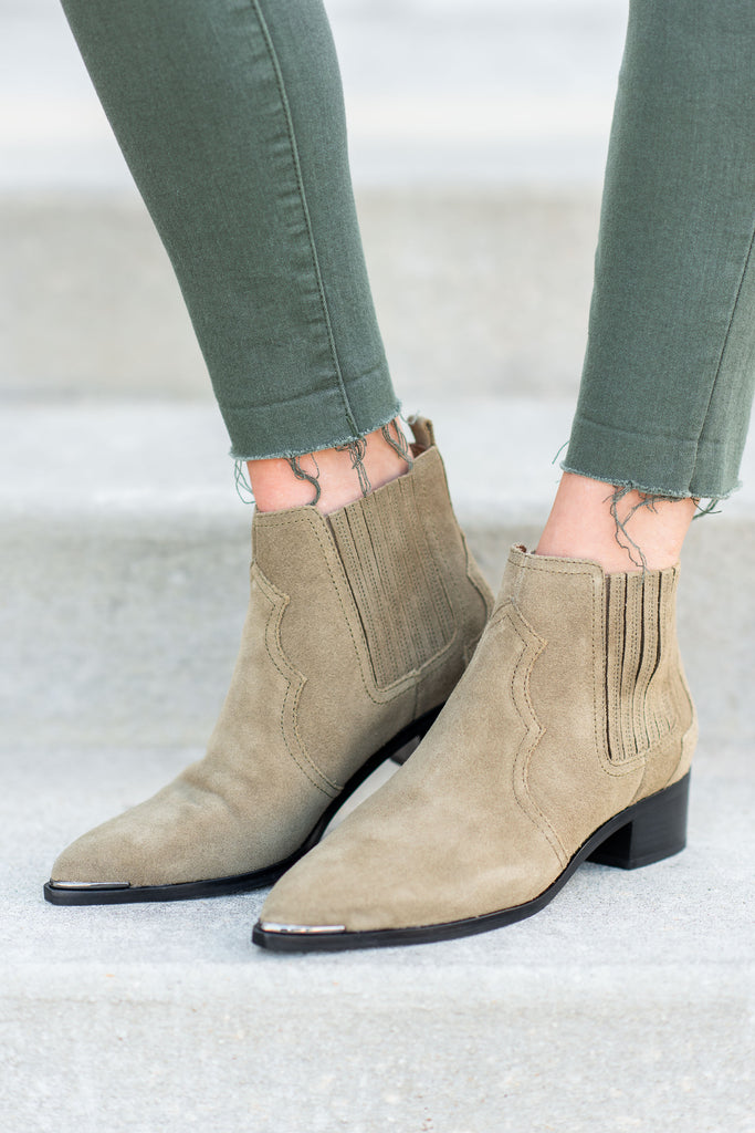 Marc Fisher: The Yohani Booties, Light 